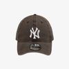 New Era New York Yankees Pigment Unstructured Ballcap Brown