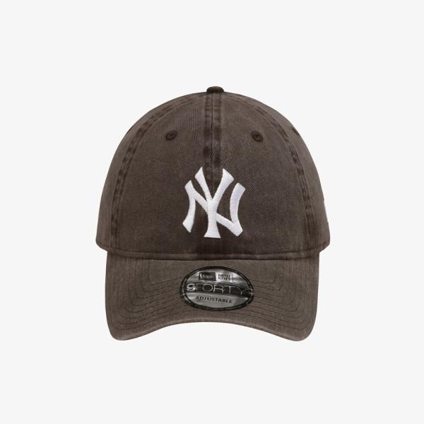 New Era New York Yankees Pigment Unstructured Ballcap Brown