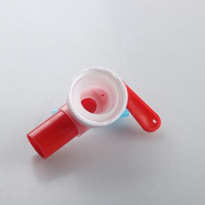 Red White DN36 Plant Nutrient Faucet for Horticultural Use Compatible with 5 Liter and 10 Liter Tanks PP Plastic