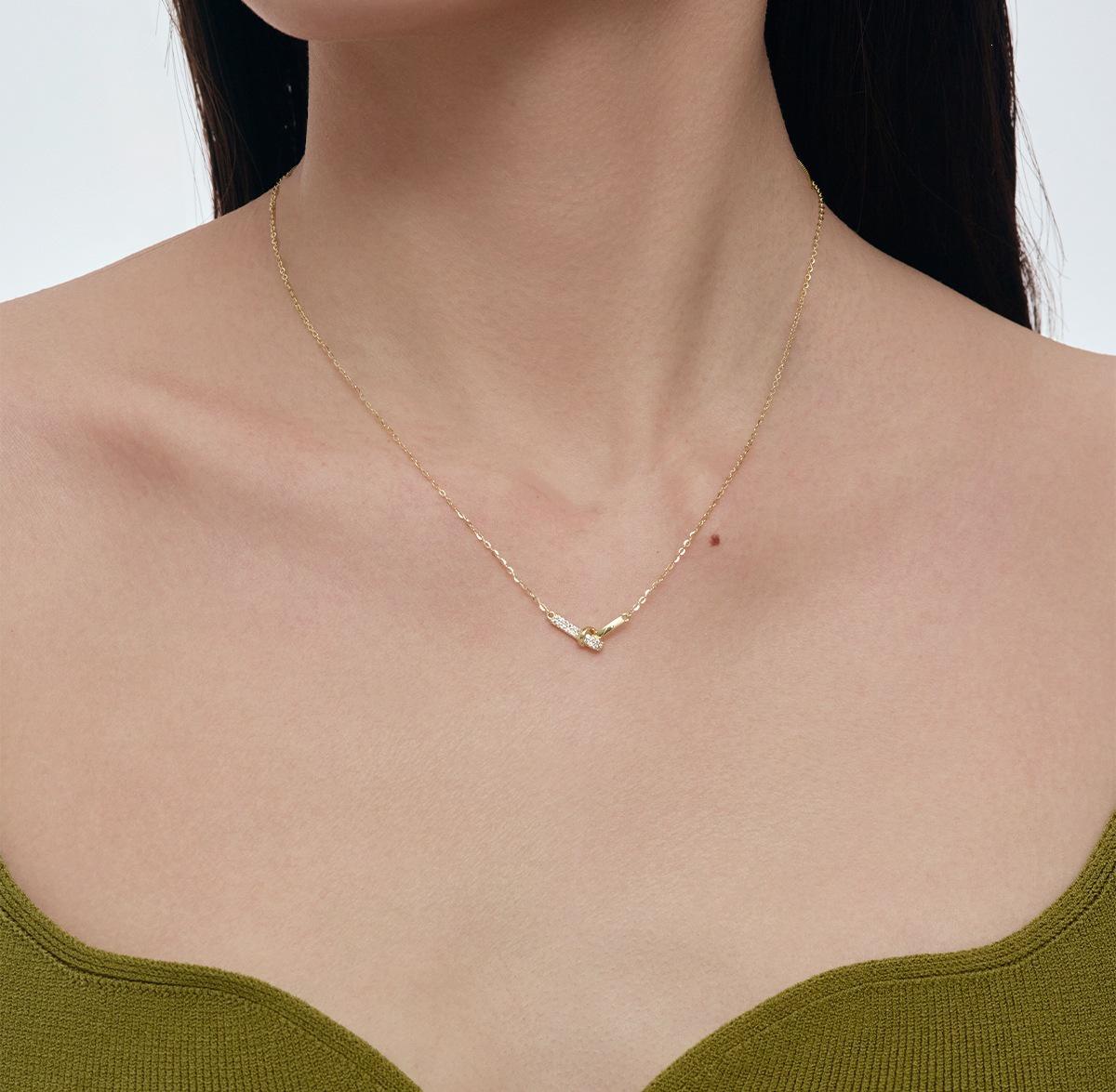 Knot ~ 14K Gold Plated S925 Sterling Silver Necklace for Women: Elegant, Versatile, and Stylish Pendant 925 Silver