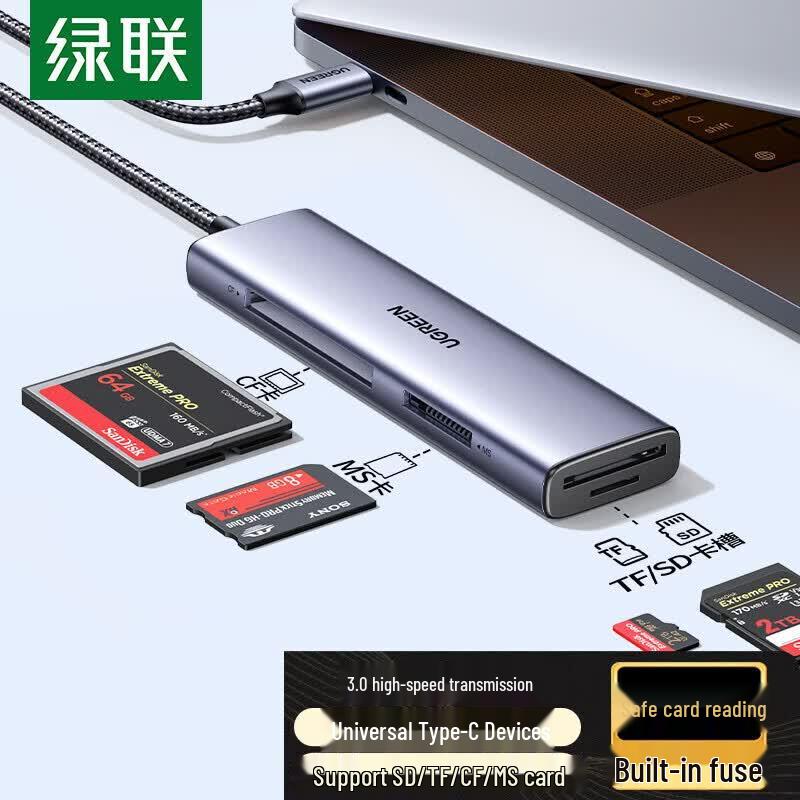 UGREEN Type-C 4-in-1 Multi-Card Reader Hub