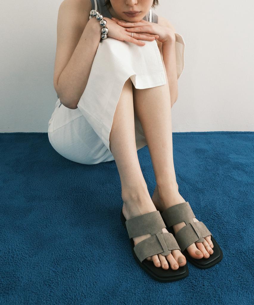 Moodnight Ruth Soft Leather Square Slides - 4 Colors (Type A)