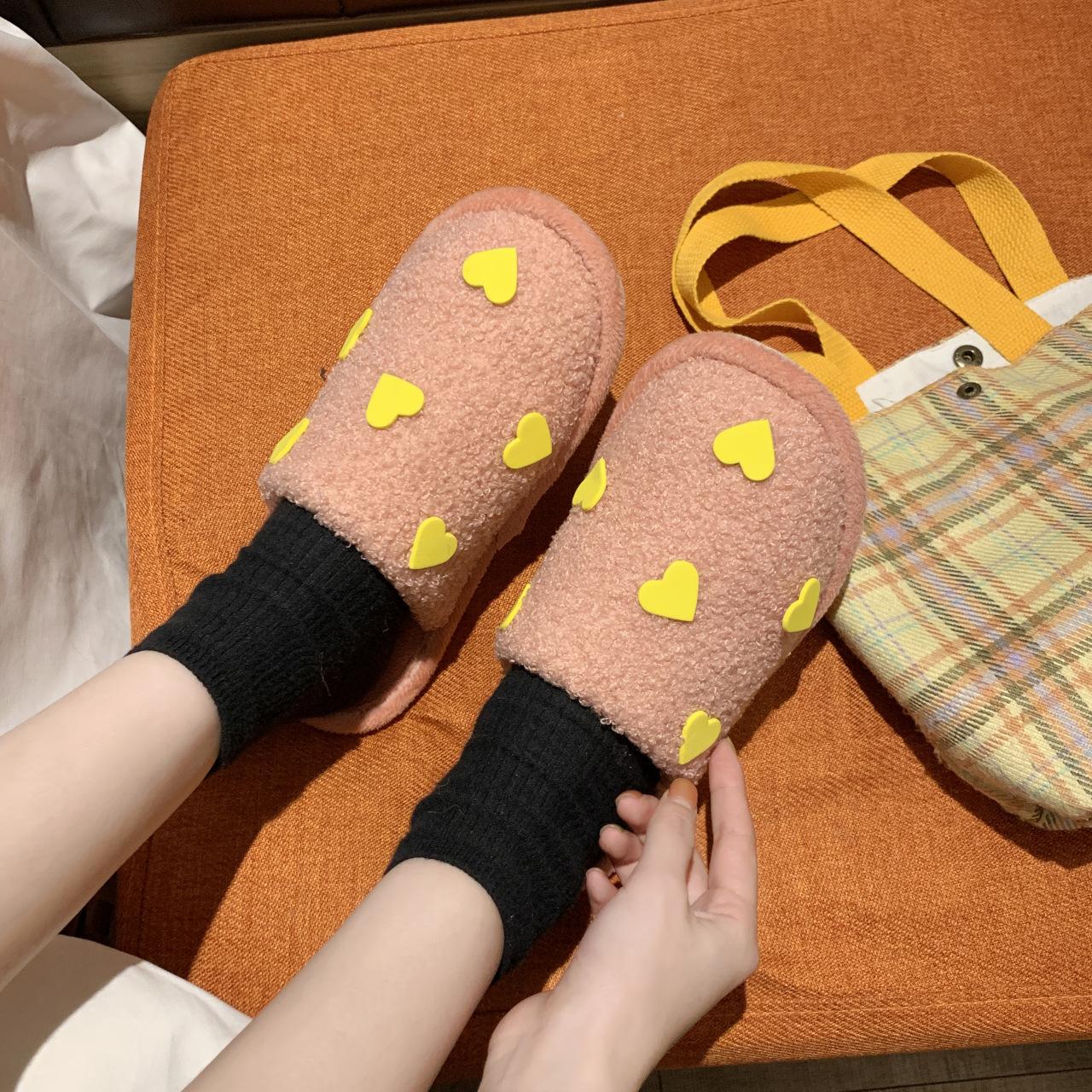 

Модные женские зимние новые стильные шерстяные хлопковые тапочки, резиновые тапочки на плоской подошве, свободный размер, коричневые плюшевые тапочки Baotou 40-41