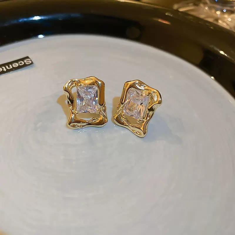 Women's Commuting Retro Square Ear Buckle Earrings