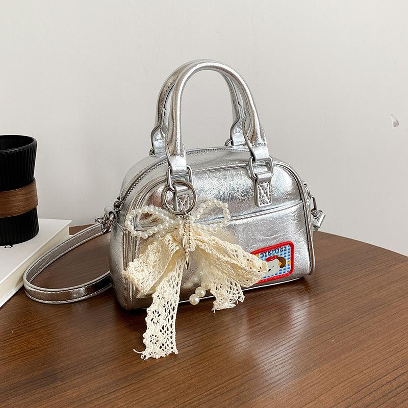 Sommer tragbare Denim kleine Tasche Damen neue Mode Umhängetasche hochwertig tragbare Bowlingtasche