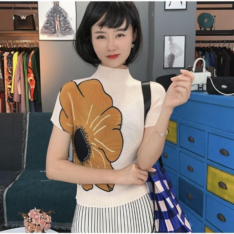 

Европейские топы с плиссированными короткими рукавами и цветочным принтом, женская летняя облегающая трикотажная рубашка one size бежевый