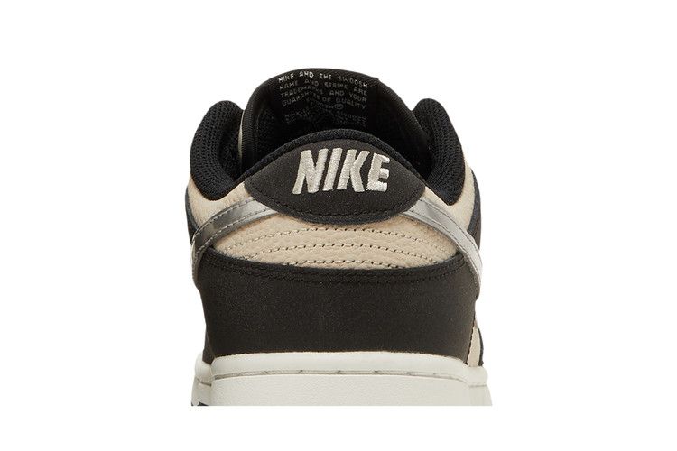 Women's Sneakers Nike Dunk Low Starry Laces (Women's) Light Bone/Metallic Silver/Black