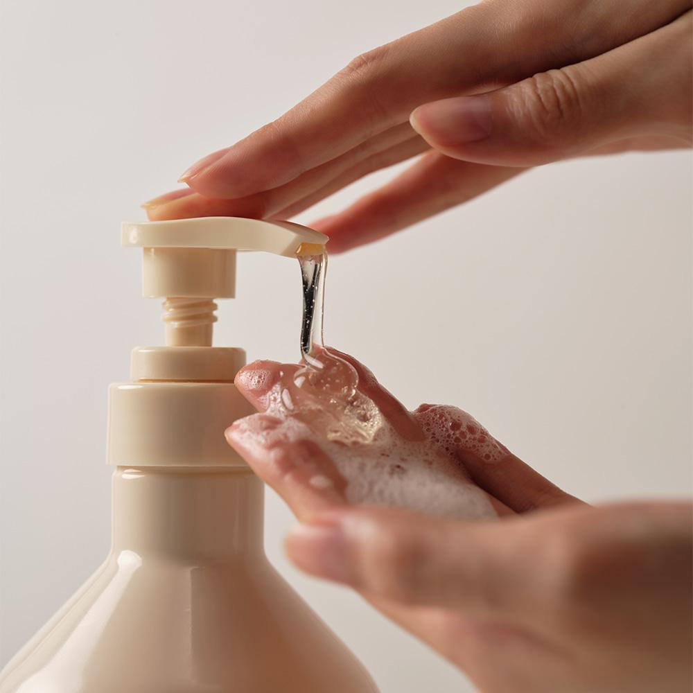 W.DRESSROOM Shampooing Protéiné 97 April Cotton 1000g