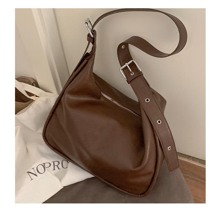 

Lazy wind fashion women s bag 2025 summer trendy large capacity retro tote bag niche shoulder women s bag