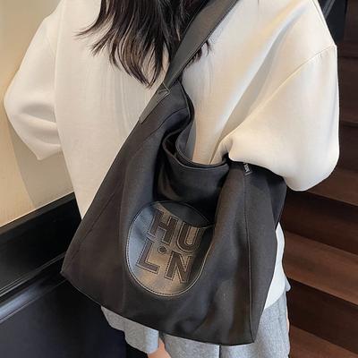 Casual Niche Canvas Bag Women's Large-capacity Fashion New Simple Shoulder Bag Versatile Casual Tote Messenger Bag