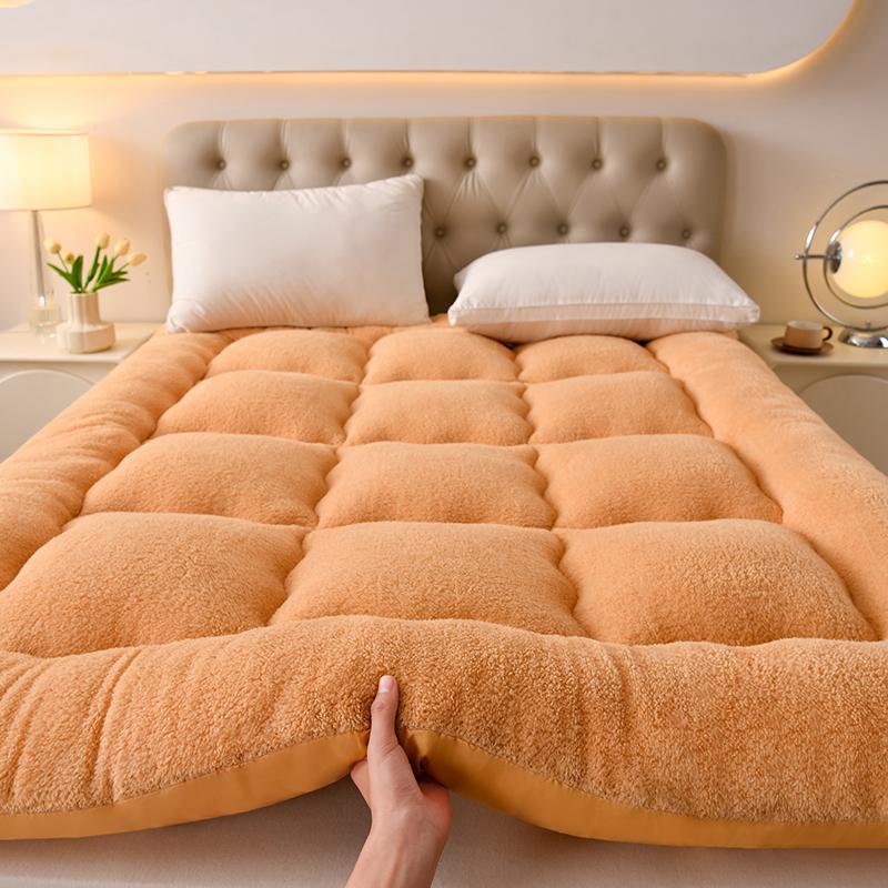 Super Soft Thick Fleece Mattress Topper King Queen Size Winter Warm Plush Mattress Pad with Elastic Band for Single Double Beds