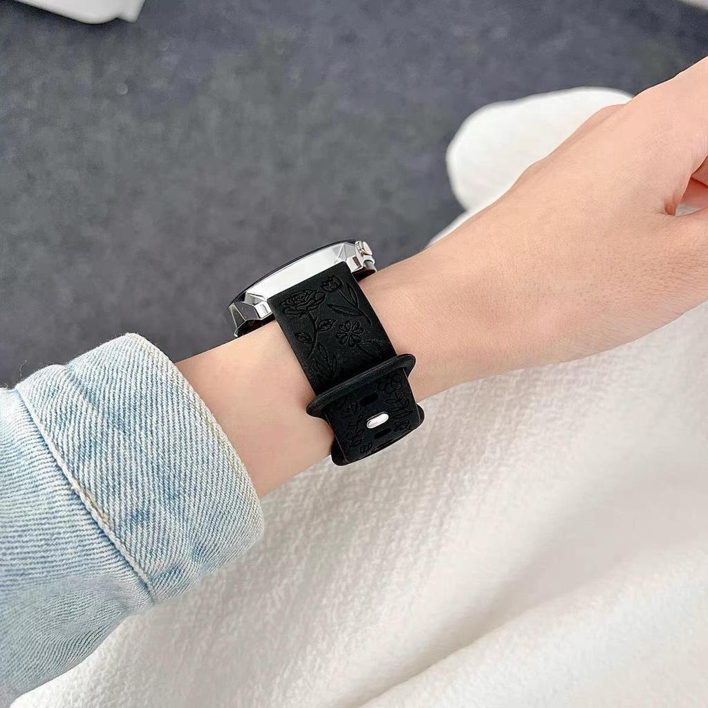 18mm 20mm 22mm Rose engrave Band for Samsung Galaxy Watch 654 40mm 44mm Gear S3 Silicone Cute Strap Classic 43mm 45mm Active 2
