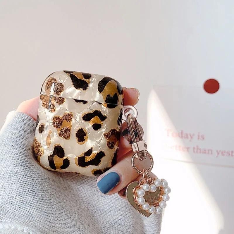 Luxury Leopard Pearl Case for Apple Airpods 1 2 3 Case Bracelet Chain Case for AirPods Pro Retro Case with Lanyard Earphone Box