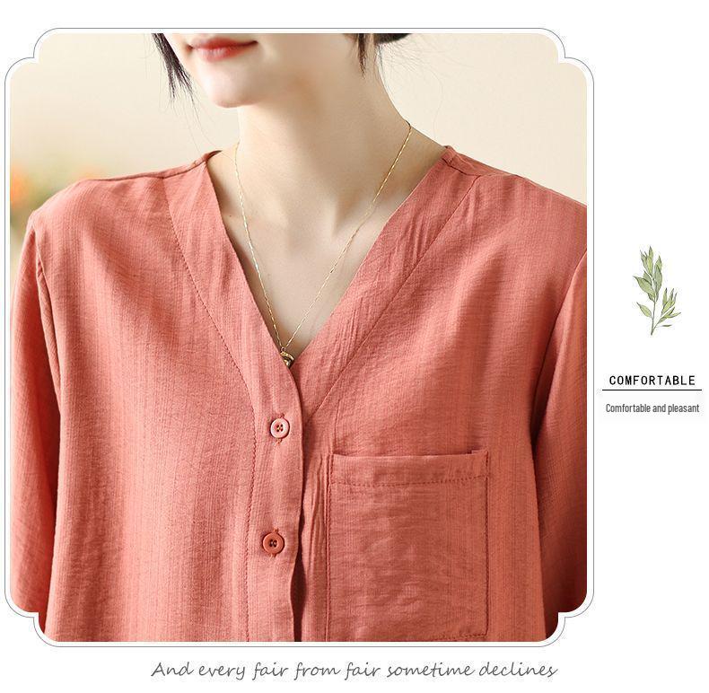 Summer Cotton Linen Lightweight Casual Shirt Set for Middle-Aged Women with Versatile Three-Quarter Sleeves