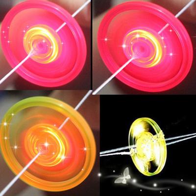 Kids Pull Hand Luminous Flashing Flywheel Toy LED Light Up Flash Gyro Toys Novelty Children's