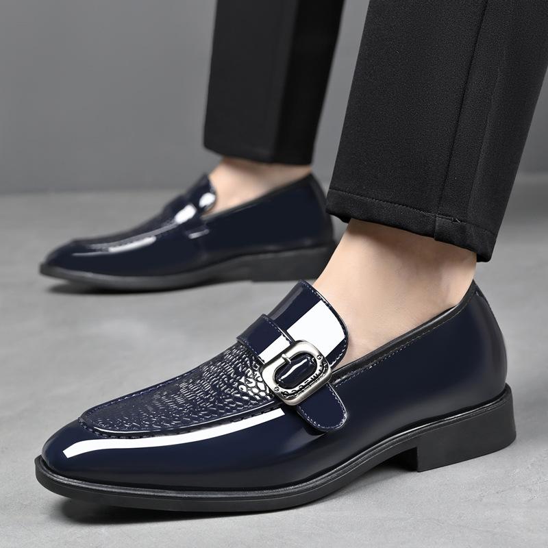 22 lente nieuw grote maat puntige leren schoenen Britse stijl glanzende zakelijke casual schoenen jurk