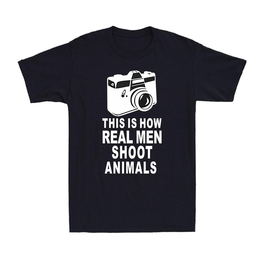 This Is How Real Men Shoot Animals Vintage Novelty Funny Gift Men s T-Shirt S
