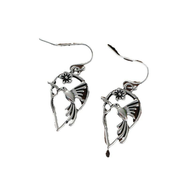 Retro Hummingbird Flower Earrings - Hip Hop Style, Versatile Street Fashion Accessories