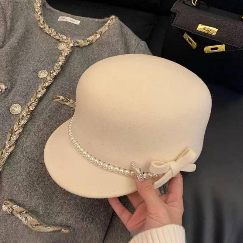 French Hepburn Style Pearl Bow Wool Top Hat Women's Autumn and Winter British Equestrian Hat Elegant Temperament Beret