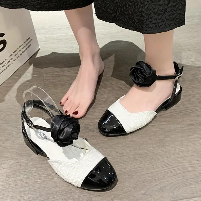 Fashion 2024 Spring and Summer fashion New Baotou Sandals Women's Color blocked Light Mouth Flower Hollow Single Shoes