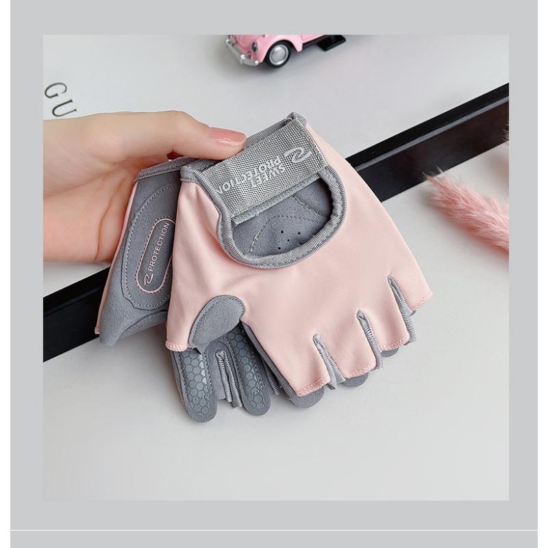 

Men and Women Outdoor Sports Cycling Gloves Half Finger Wear Resistant Non Slip Wear Resistant Shock Absorbing Palm Breathable S