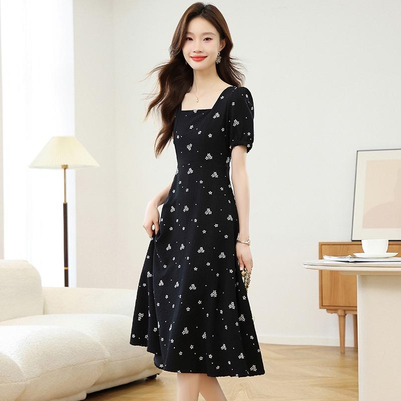Women's Black Floral Print Mid Length Dress Square Neck with Puff Sleeves A Line Dress High Waist Flowing Casual Dress Suitable for Workplace Dating