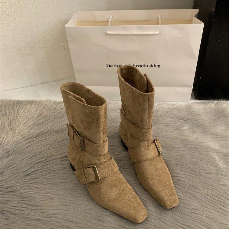 2025 Korean Version of the New Niche Design Retro French Short Boots Small Square Head Western Boots Suede Medium Boots Women's Boots