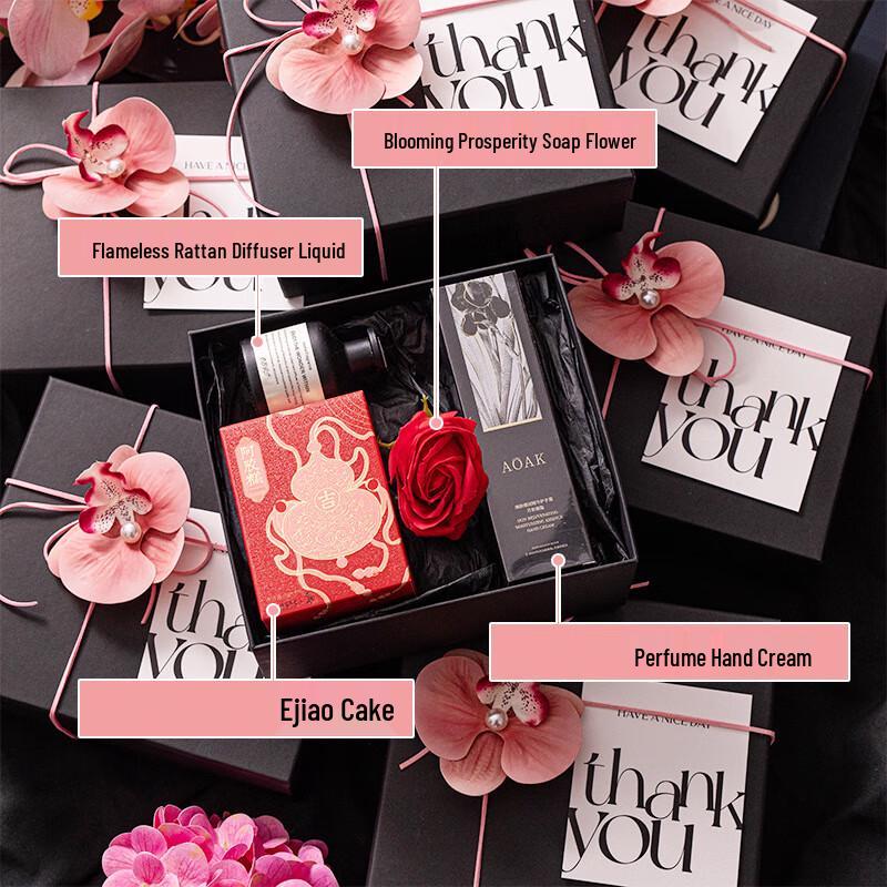 OJW Large Blush Pink Square Gift Box