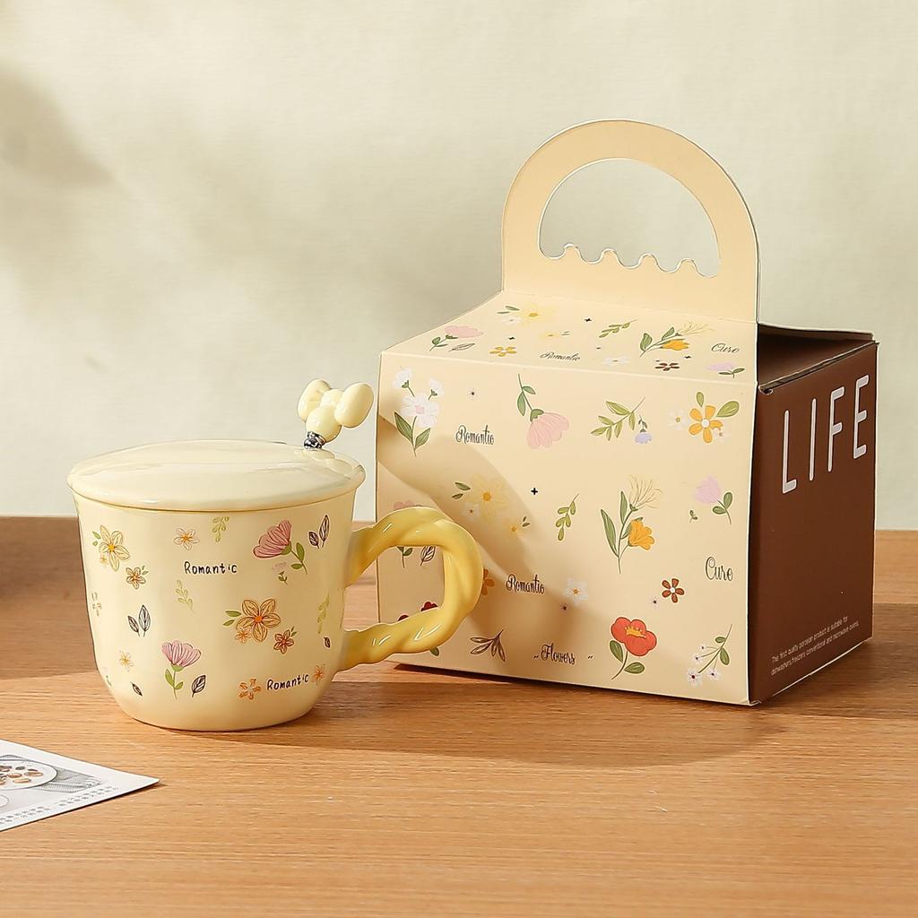 Small fresh ceramic cup with lid spoon mug holiday gift cup household coffee cup souvenir gift box water cup