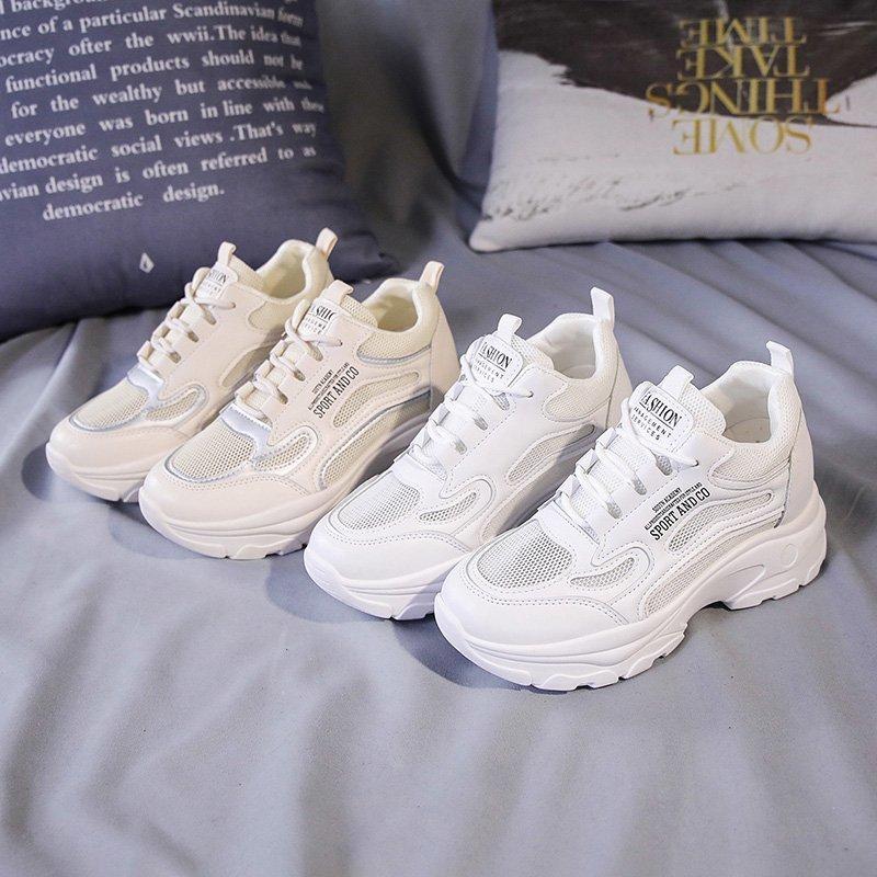 Внутренняя часть обуви с завышенной высотой. Женские повседневные кроссовки с мягкой — фото 4