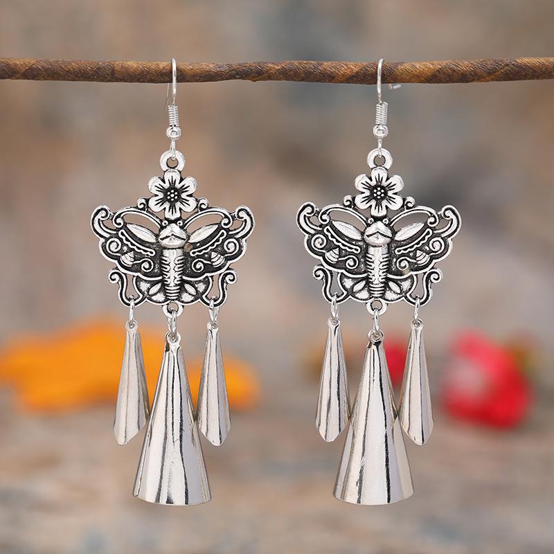 Retro Tibetan silver fringed earrings women's long temperament versatile earrings fashion personality vacation earrings