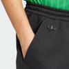 adidas Originals Neuclassics Shorts IR9430