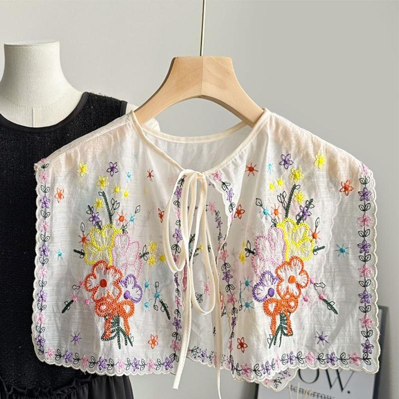 

Embroidered Apricot Shawl T-Shirt Navy Collar Detachable Fake Collar Top Sweet Color Cloud Shoulder Decoration Fashion Blouse