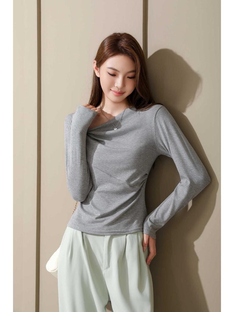 Autumn 2025 French Knitted Straight Shoulder Twisted Long Sleeve Women's Top