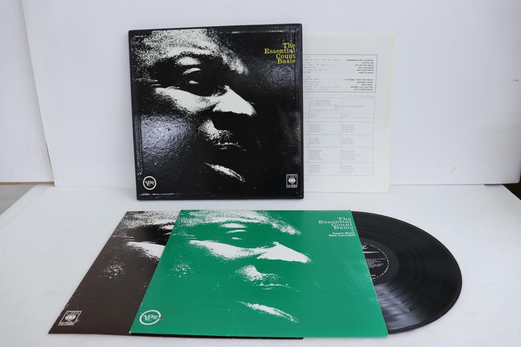 LP Record COUNT BASIE - Essential Count Basie PMS389 COLUMBIA Japan Jazz Used