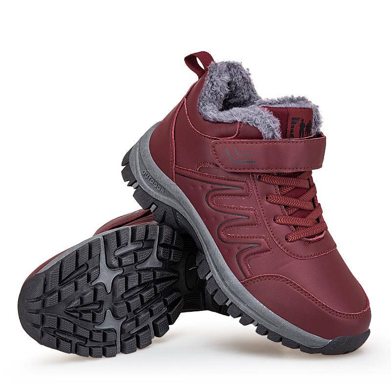 2025 new comfortable and versatile winter big cotton shoes for the elderly outdoor warm walking in the elderly mother