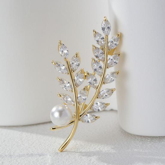 Women Brooch High-Gloss Rhinestone Inlay Sparkling Faux Pearl Wheat Design Lapel Pin Non-Slip Buckle Scarf Badge Clothing Bags Accessories