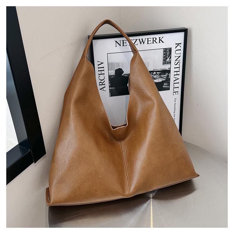 Stylish and Simple Single Shoulder Big Bag Women's New Temperament Retro Underarm Bun Mother Tote Bag