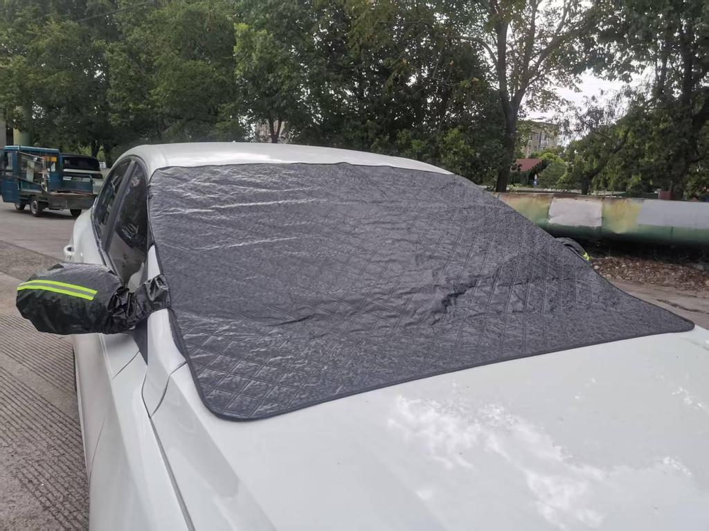 Car Windshield Snow and Sun Protection Cover - Thickened Heat-Insulating Shield for Winter