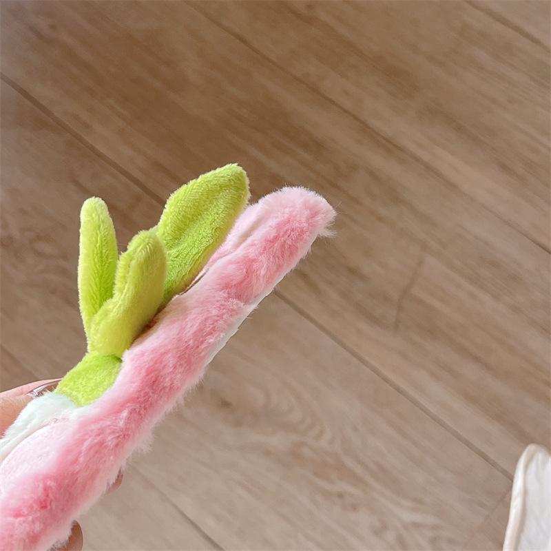 Wave Plush Mobile Phone Case for Huawei Mate50Pro & P40 - Cute Rabbit Design with Pull-out Stand, Anti-fall & Moisture-resistant.