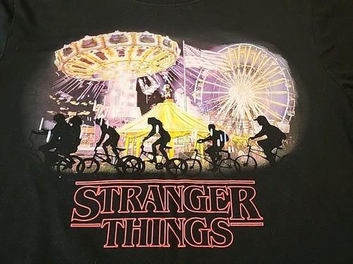 

Футболка Stranger Things Сезон 3 Размер M Netflix Научная фантастика ТВ Векна Редкая 3XL