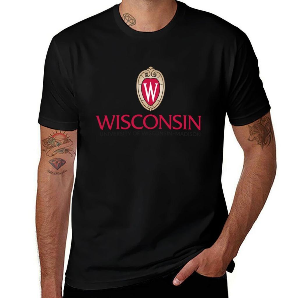 Semuatauuniversityofwisconsinmadisonselalutau Tshirt Casual Everyday Wear Tshirt