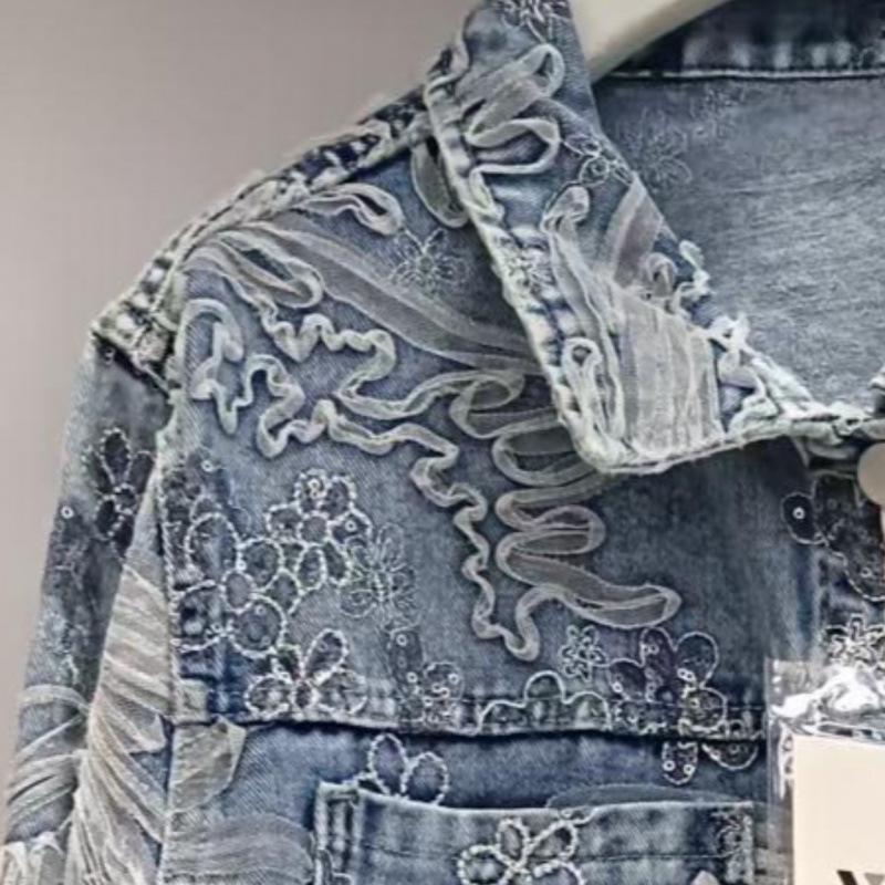2025 Spring/Autumn Loose Lace Floral Embroidered Denim Jacket