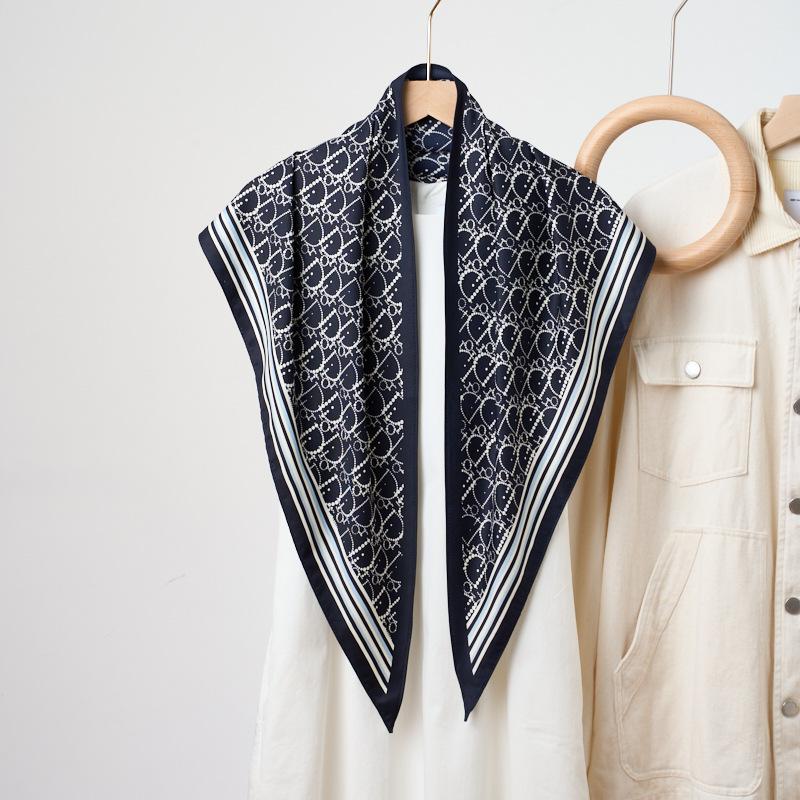 Summer Atmosphere Wearing Headscarf Twill Silk Simulation Silk Cool Diagonal Scarf Cashew Print Women's Triangle Silk Scarf