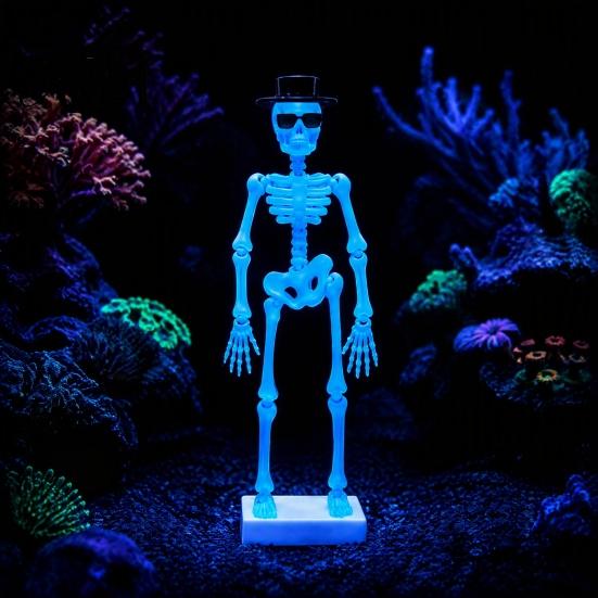 Saltwater Aquarium Motion Decor Dancing Skeleton Bubbler, Glow-in-The-Dark with Air Driven Moving Fun Underwater Action Ornament Action,