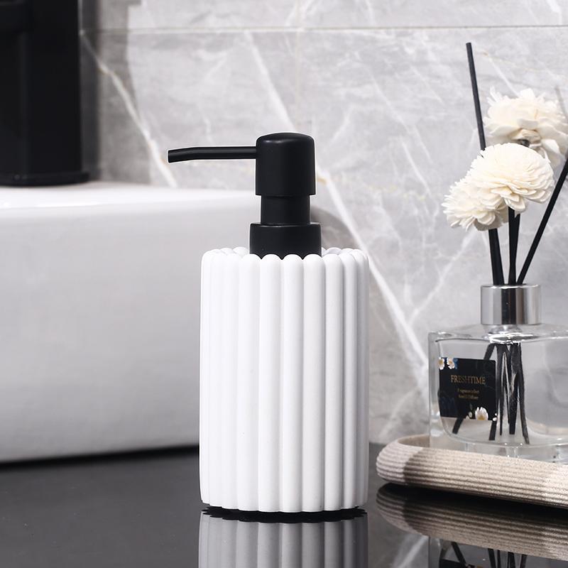 Creative hand sanitizer bottle lotion bottle hotel home stay shampoo bath gel sub bottled bathroom accessories soap dispenser