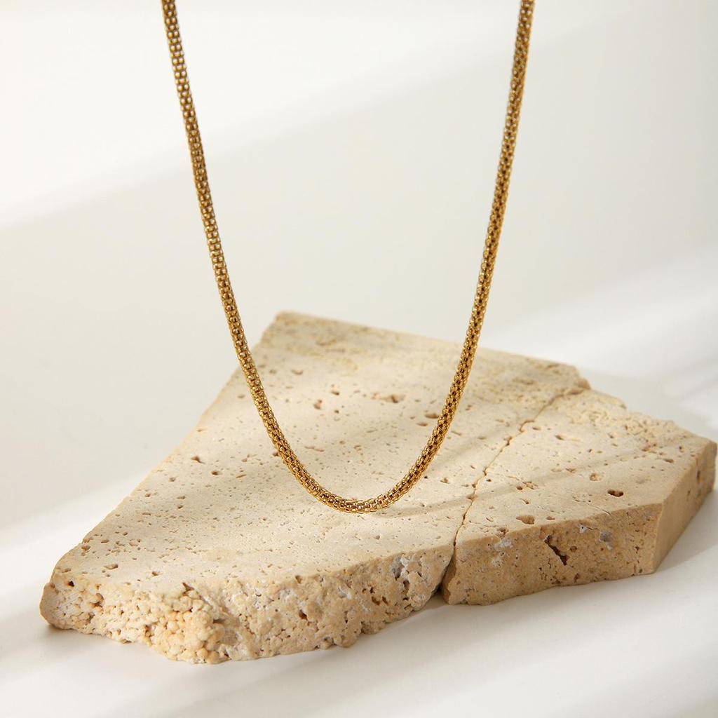 18k Gold and Stainless Steel Mesh Choker - European & American Style, Simple, Non-Fading