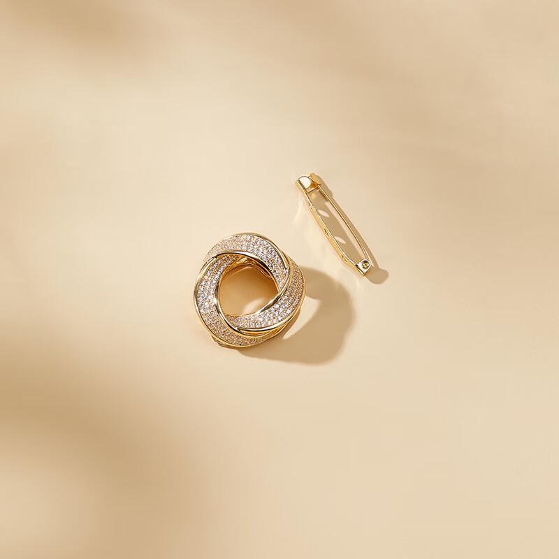 Wanshili Magnolia Ode 75cm Mulberry Silk Square Scarf with Buckle Gift Set