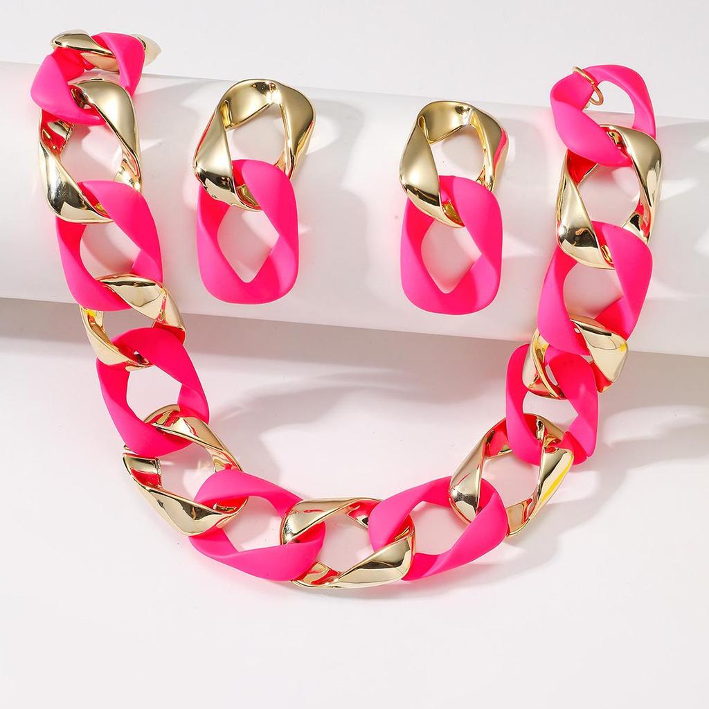 Trendy Resin Patchwork Necklace - Influencer Style