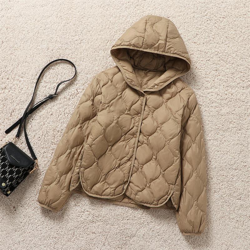 Neue leichte und dünne Kapuzen-Herbst- und Winterkürbis-Kurzdaunenjacke für Damen, warm, locker und vielseitig, klassische Jacke
